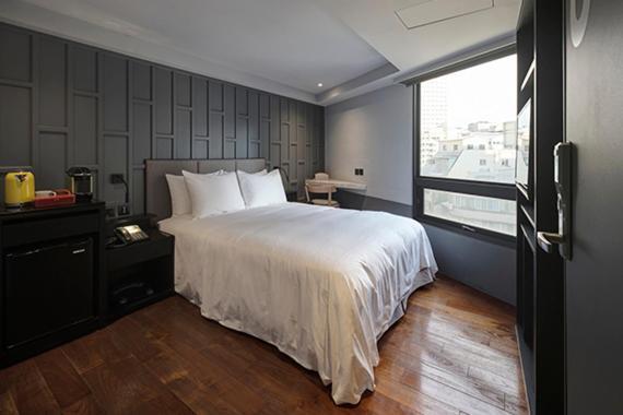 Reddot Hotel Тайчжун Екстер'єр фото