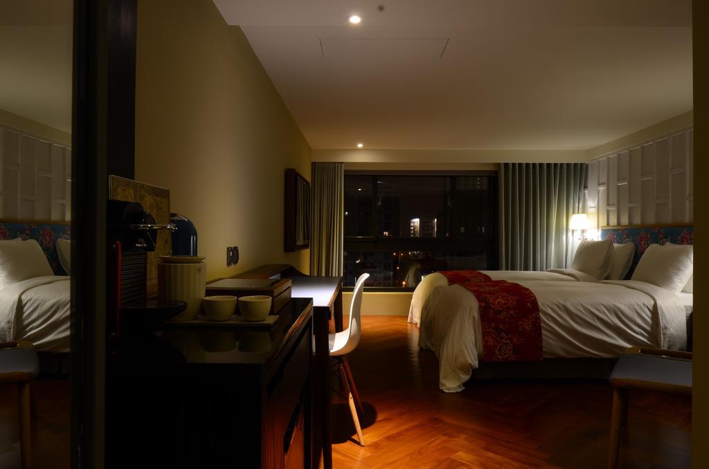 Reddot Hotel Тайчжун Екстер'єр фото